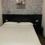 The Lux Florence