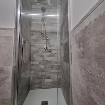 Bed & Breakfast The Lux 4*